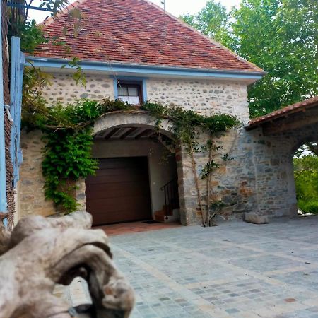 Ferienwohnung Entre Galets Sauveterre-de-Bearn Exterior foto